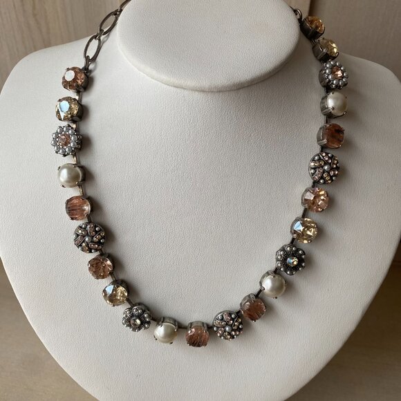 NWT Mariana Champagne Peach Rosette Necklace Silver Plated Floral Pearl Whimsy - Picture 5 of 14